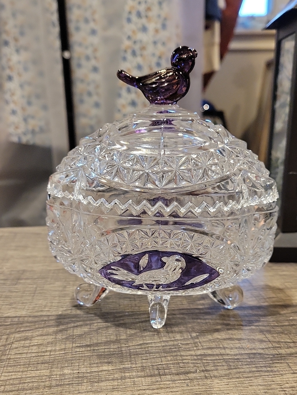 Hofbauer Byrdes Colection,Lead Crystal/RARE Purple Flash,Egg Candy Dish